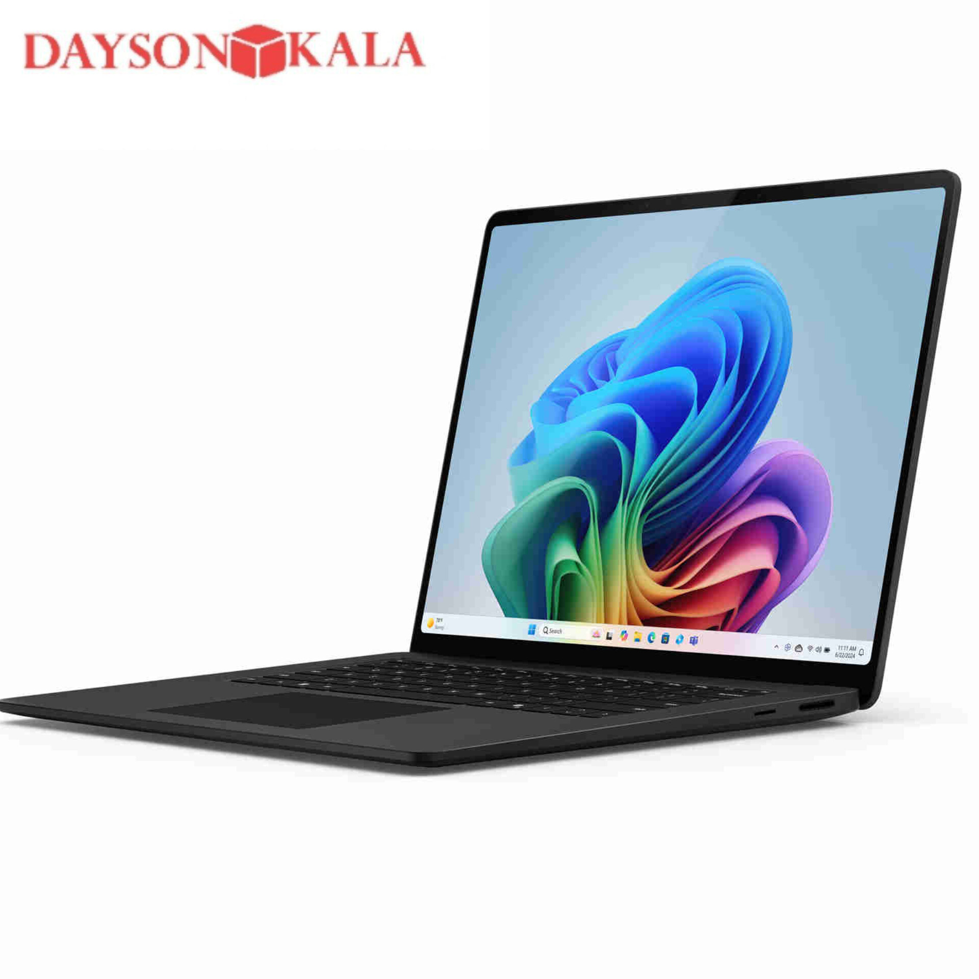 لپ تاپ surface 7 پردازنده snapdragon X12 رم 16 هارد 1ترابایت نمایشگر15اینچ